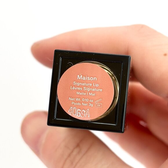 NWT Merit Signature Lip Lightweight Matte Lipstick - Maison - Picture 2 of 10